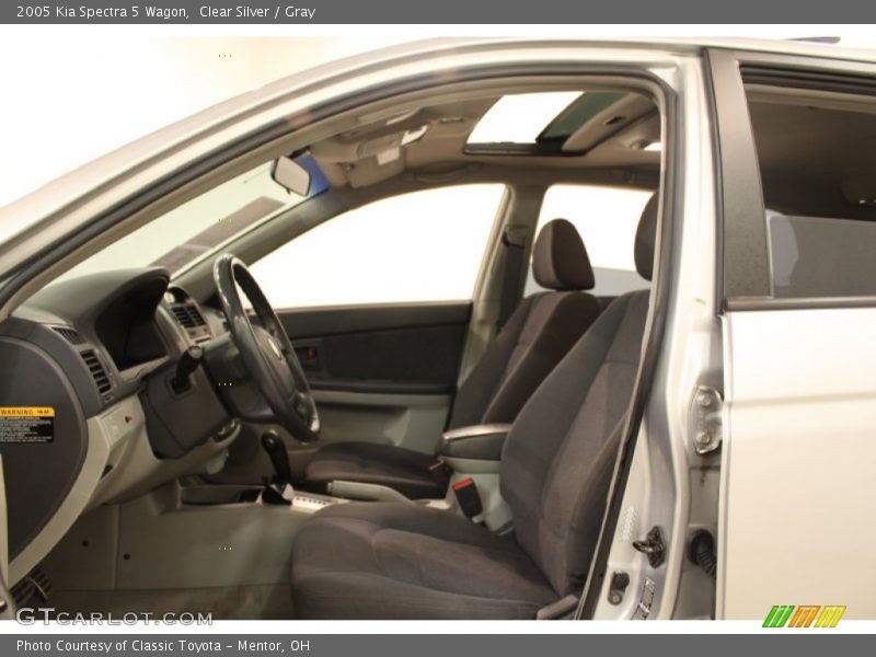 Clear Silver / Gray 2005 Kia Spectra 5 Wagon