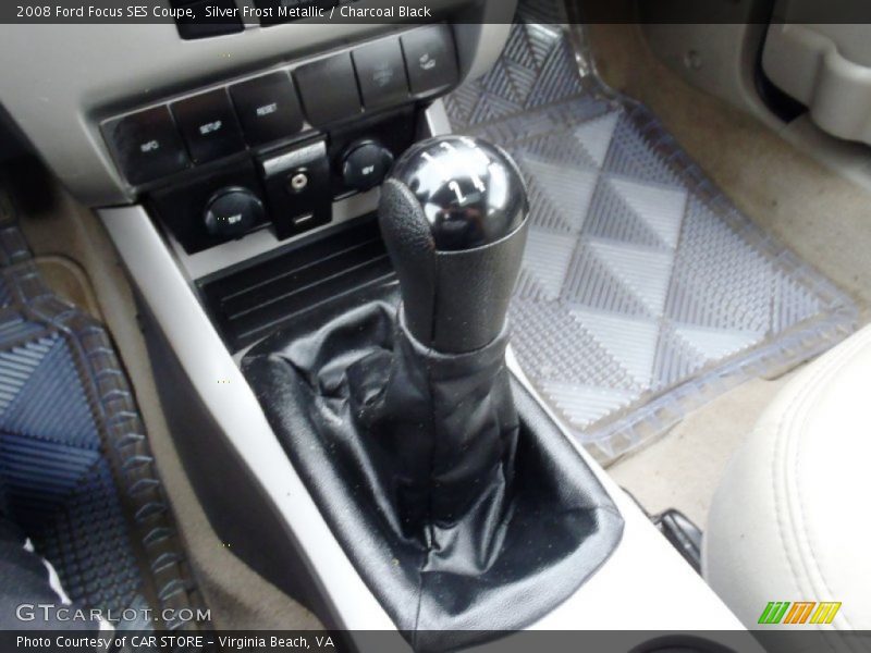Silver Frost Metallic / Charcoal Black 2008 Ford Focus SES Coupe