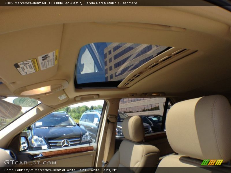 Barolo Red Metallic / Cashmere 2009 Mercedes-Benz ML 320 BlueTec 4Matic