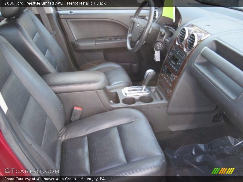 Merlot Metallic / Black 2006 Ford Freestyle Limited AWD