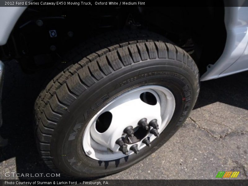 Oxford White / Medium Flint 2012 Ford E Series Cutaway E450 Moving Truck