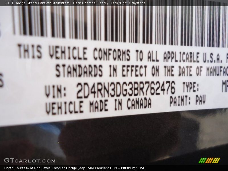 Dark Charcoal Pearl / Black/Light Graystone 2011 Dodge Grand Caravan Mainstreet