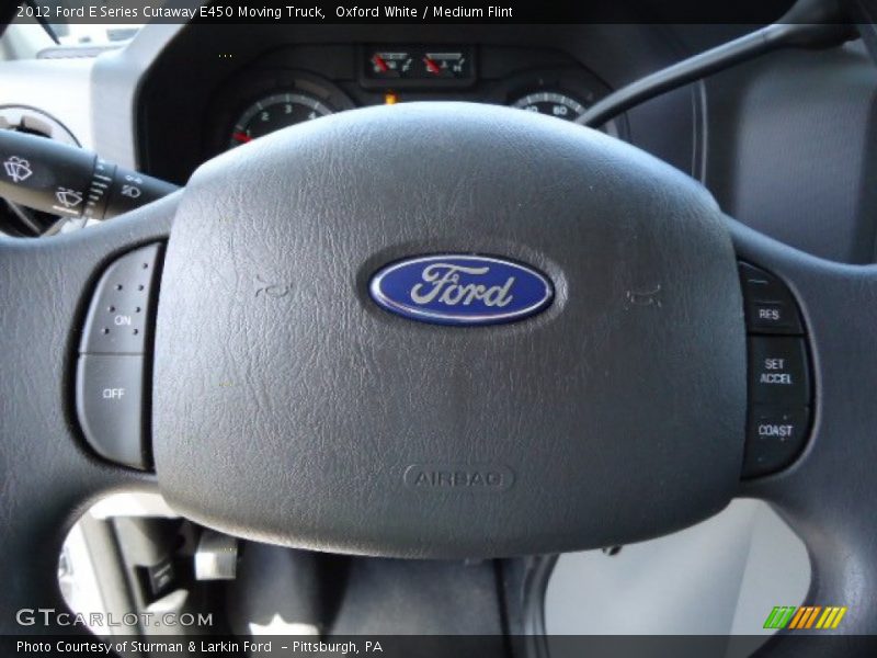 Oxford White / Medium Flint 2012 Ford E Series Cutaway E450 Moving Truck
