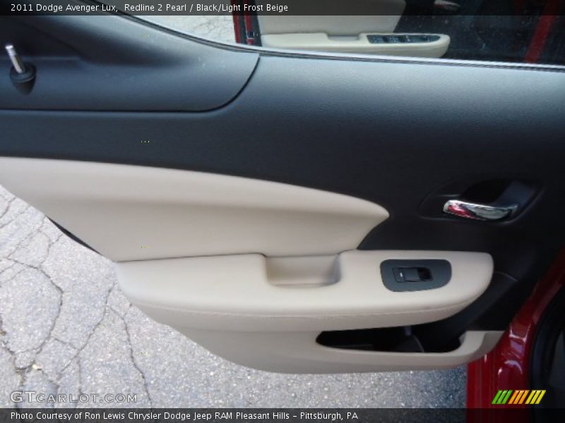 Redline 2 Pearl / Black/Light Frost Beige 2011 Dodge Avenger Lux