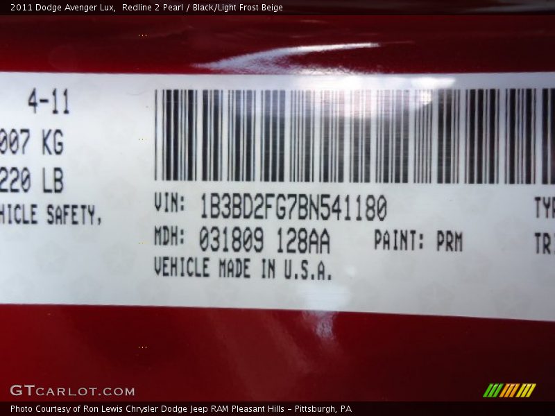 Redline 2 Pearl / Black/Light Frost Beige 2011 Dodge Avenger Lux