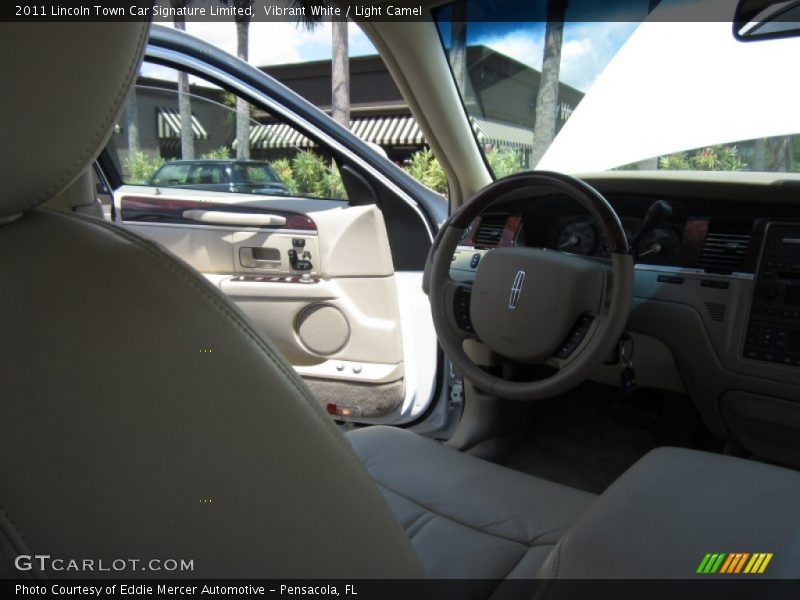 Vibrant White / Light Camel 2011 Lincoln Town Car Signature Limited