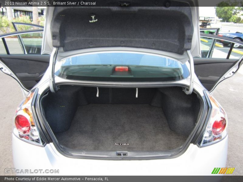 Brilliant Silver / Charcoal 2011 Nissan Altima 2.5 S