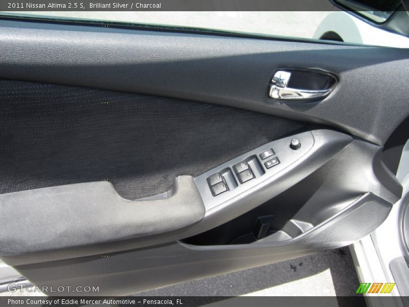 Brilliant Silver / Charcoal 2011 Nissan Altima 2.5 S