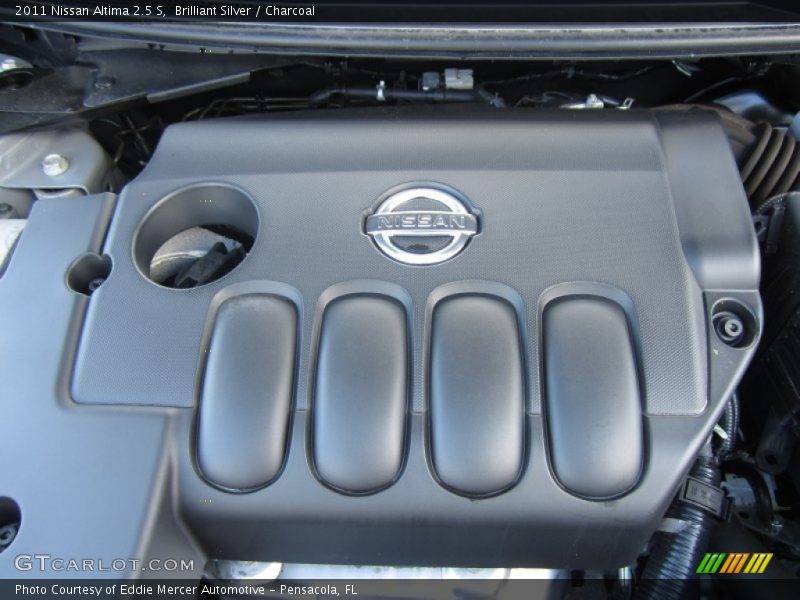 Brilliant Silver / Charcoal 2011 Nissan Altima 2.5 S