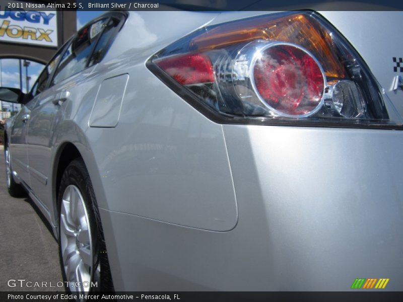 Brilliant Silver / Charcoal 2011 Nissan Altima 2.5 S