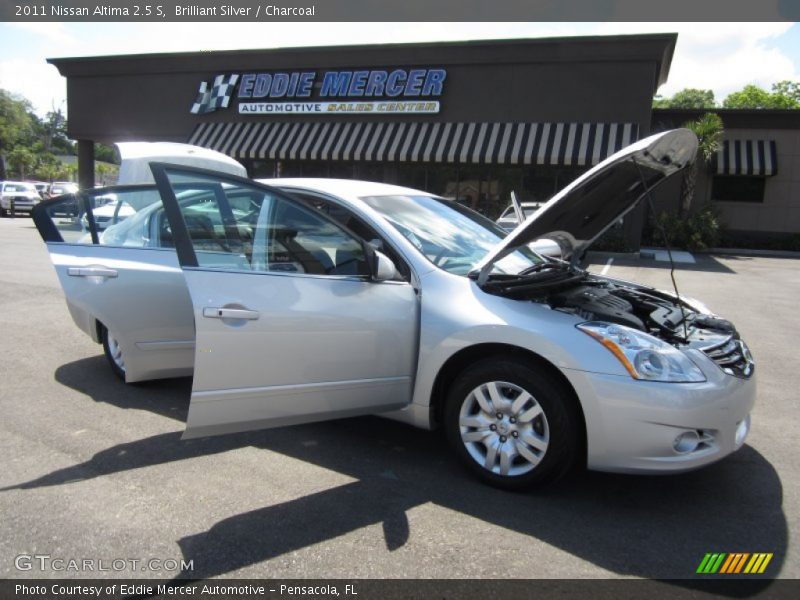 Brilliant Silver / Charcoal 2011 Nissan Altima 2.5 S