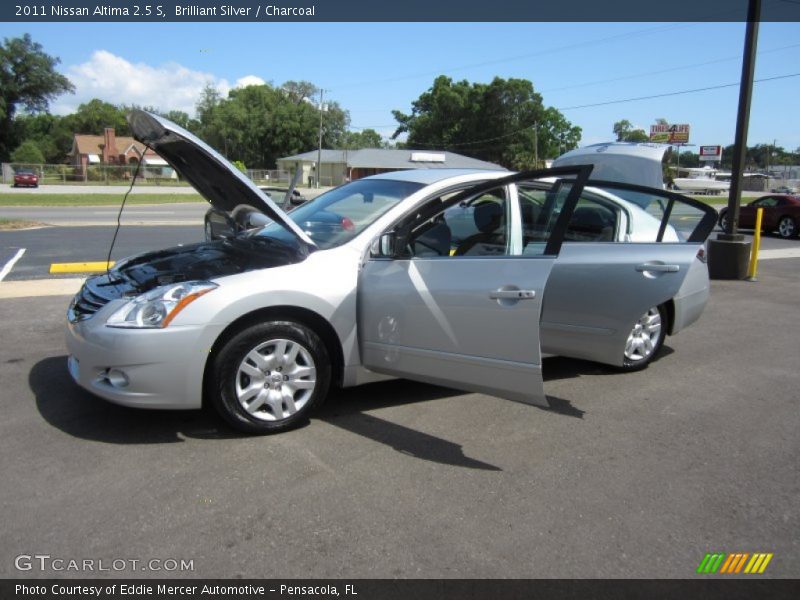 Brilliant Silver / Charcoal 2011 Nissan Altima 2.5 S