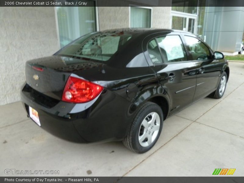 Black / Gray 2006 Chevrolet Cobalt LS Sedan