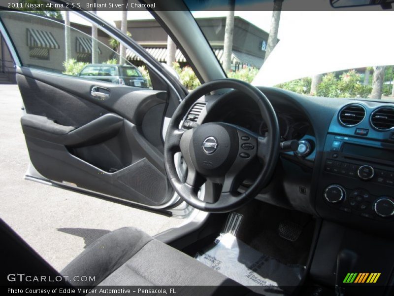 Brilliant Silver / Charcoal 2011 Nissan Altima 2.5 S