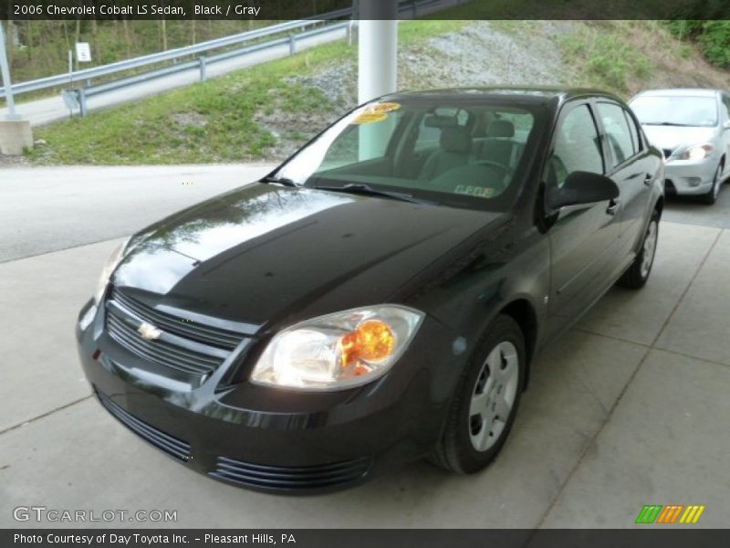 Black / Gray 2006 Chevrolet Cobalt LS Sedan