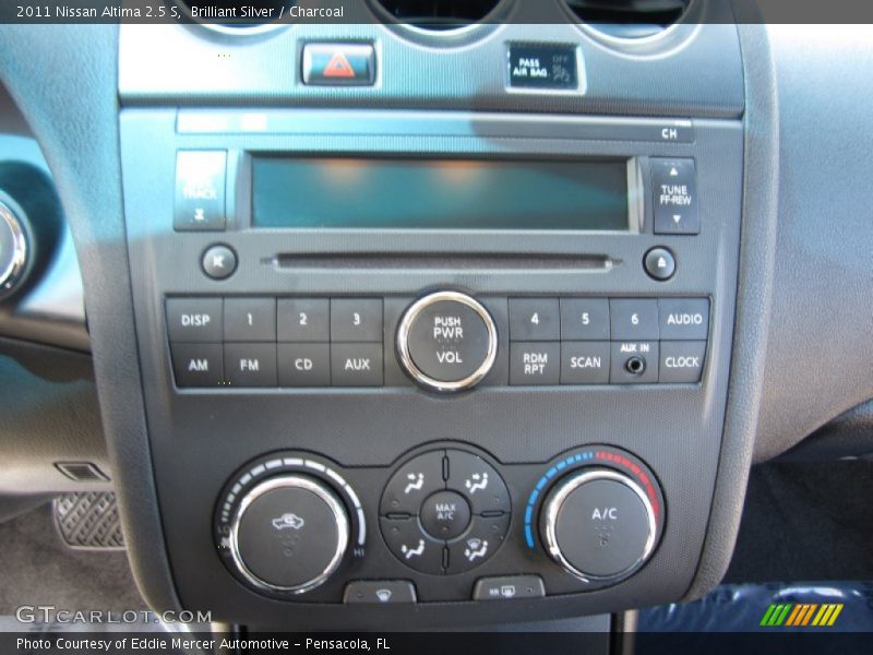 Brilliant Silver / Charcoal 2011 Nissan Altima 2.5 S
