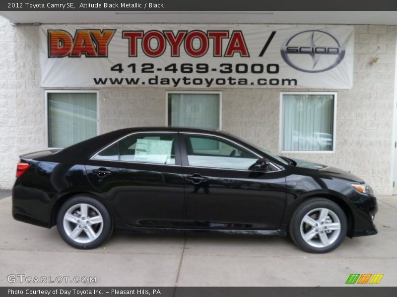 Attitude Black Metallic / Black 2012 Toyota Camry SE