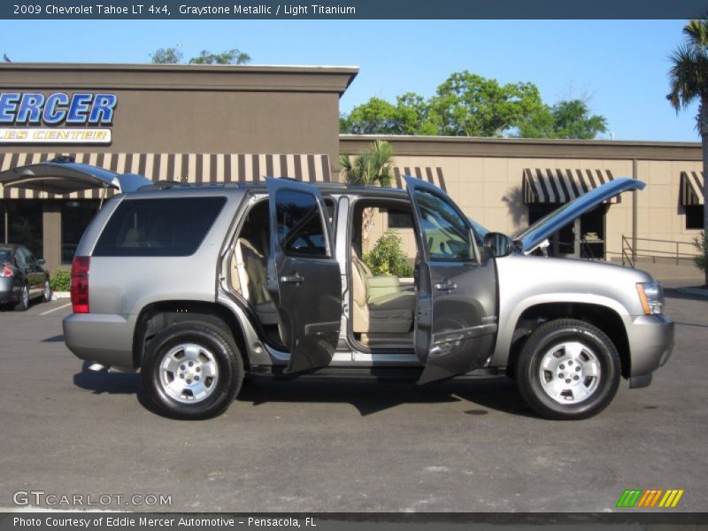 Graystone Metallic / Light Titanium 2009 Chevrolet Tahoe LT 4x4