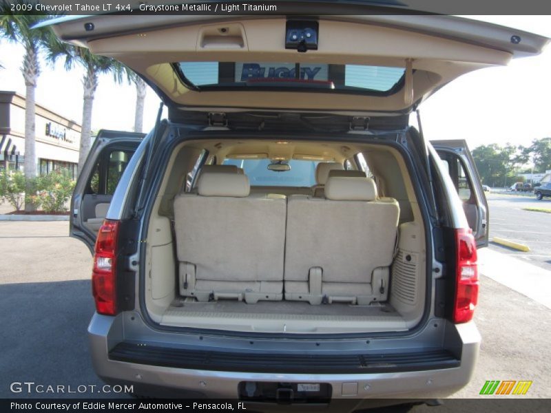 Graystone Metallic / Light Titanium 2009 Chevrolet Tahoe LT 4x4