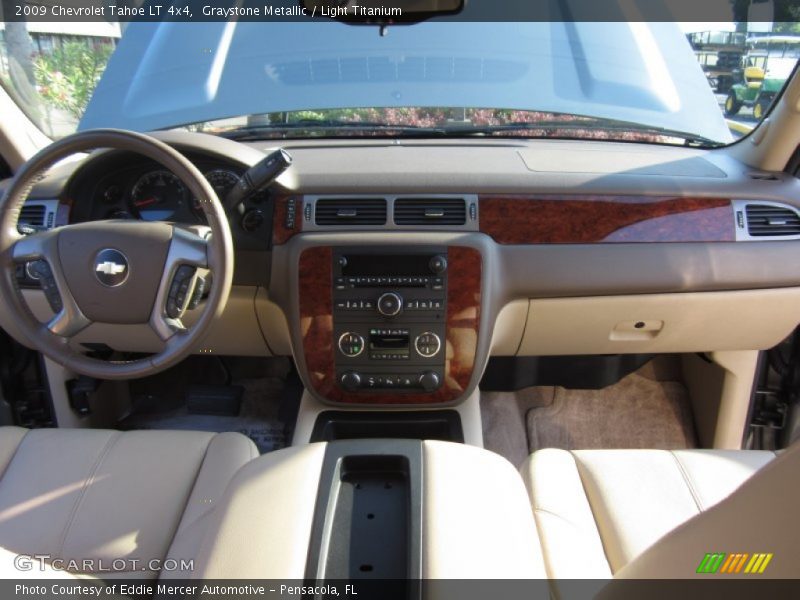 Graystone Metallic / Light Titanium 2009 Chevrolet Tahoe LT 4x4