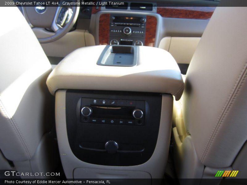 Graystone Metallic / Light Titanium 2009 Chevrolet Tahoe LT 4x4