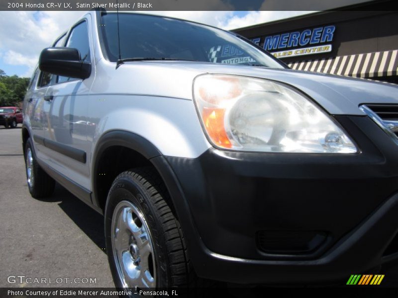 Satin Silver Metallic / Black 2004 Honda CR-V LX