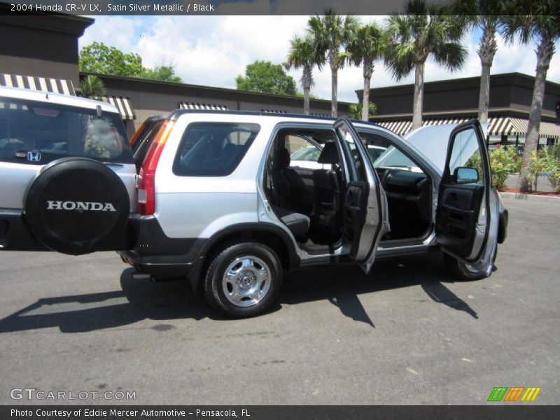 Satin Silver Metallic / Black 2004 Honda CR-V LX