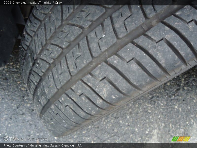 White / Gray 2006 Chevrolet Impala LT