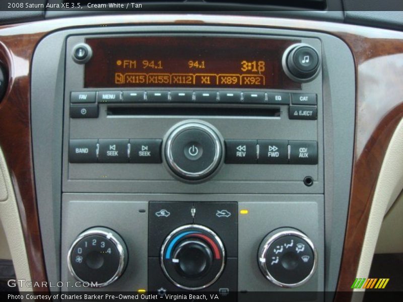 Cream White / Tan 2008 Saturn Aura XE 3.5