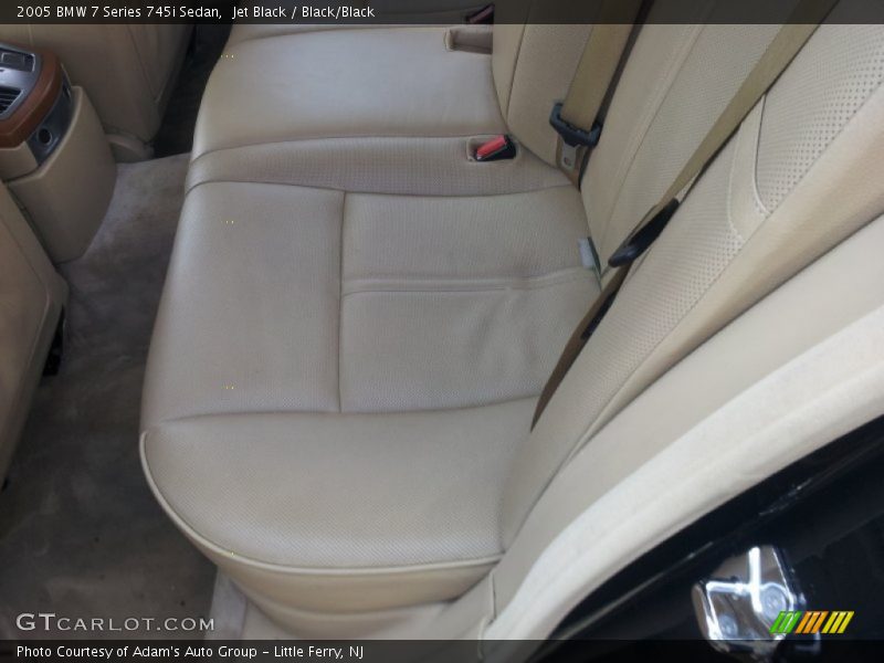 Jet Black / Black/Black 2005 BMW 7 Series 745i Sedan