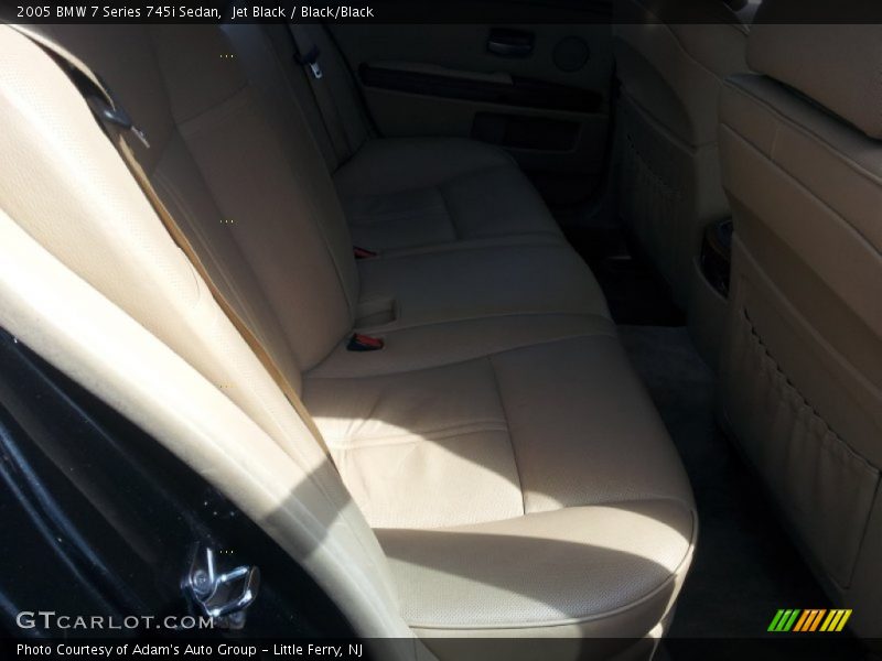 Jet Black / Black/Black 2005 BMW 7 Series 745i Sedan