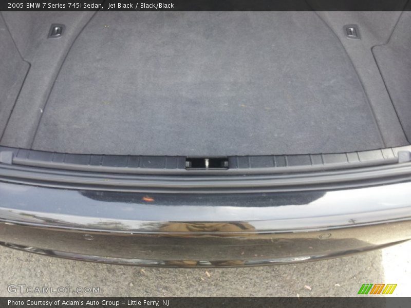 Jet Black / Black/Black 2005 BMW 7 Series 745i Sedan