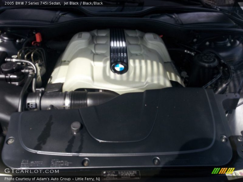 Jet Black / Black/Black 2005 BMW 7 Series 745i Sedan