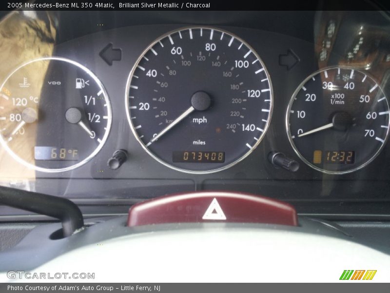 Brilliant Silver Metallic / Charcoal 2005 Mercedes-Benz ML 350 4Matic