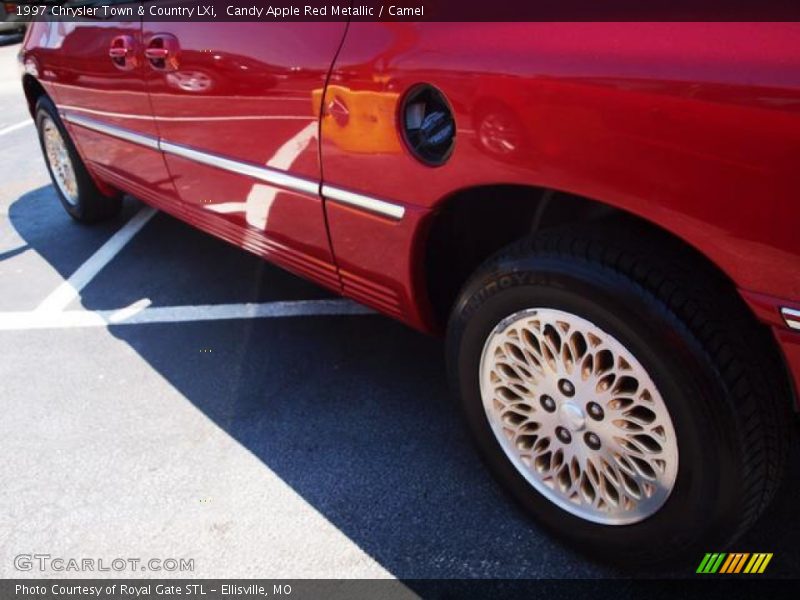 Candy Apple Red Metallic / Camel 1997 Chrysler Town & Country LXi