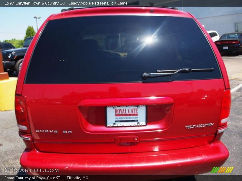 Candy Apple Red Metallic / Camel 1997 Chrysler Town & Country LXi