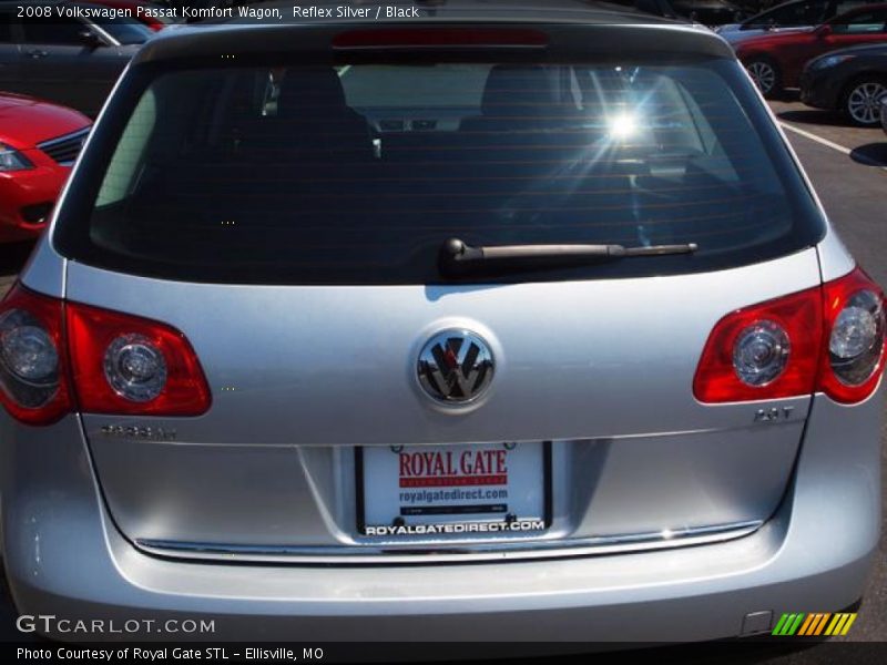 Reflex Silver / Black 2008 Volkswagen Passat Komfort Wagon