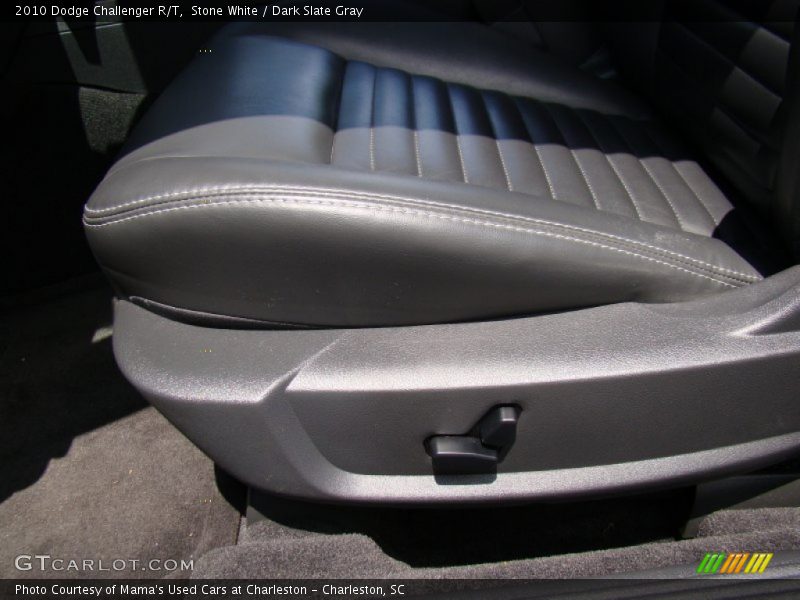 Stone White / Dark Slate Gray 2010 Dodge Challenger R/T