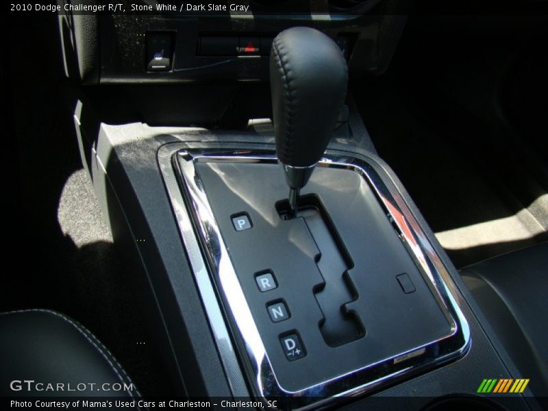 Stone White / Dark Slate Gray 2010 Dodge Challenger R/T