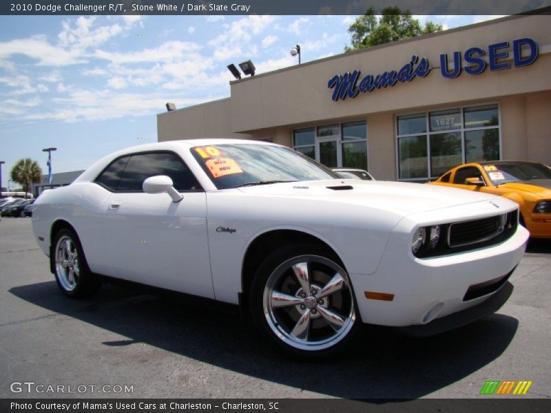 Stone White / Dark Slate Gray 2010 Dodge Challenger R/T