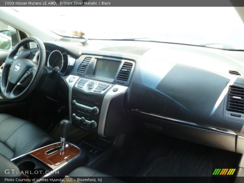 Brilliant Silver Metallic / Black 2009 Nissan Murano LE AWD