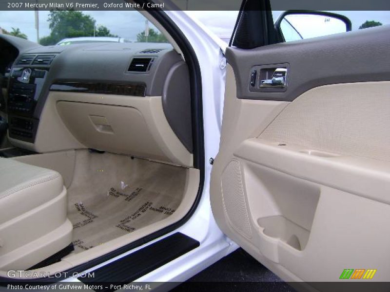 Oxford White / Camel 2007 Mercury Milan V6 Premier
