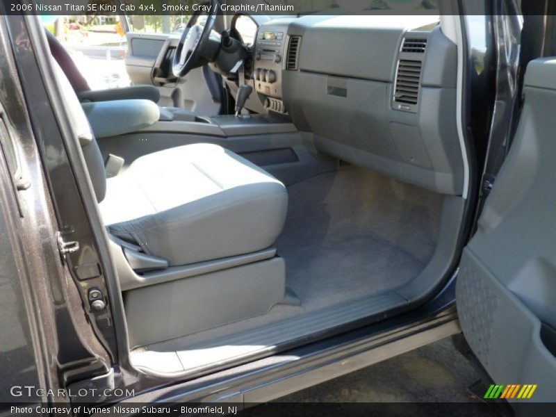 Smoke Gray / Graphite/Titanium 2006 Nissan Titan SE King Cab 4x4