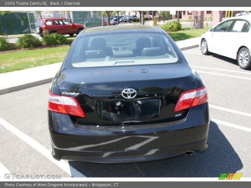 Black / Charcoal 2009 Toyota Camry SE