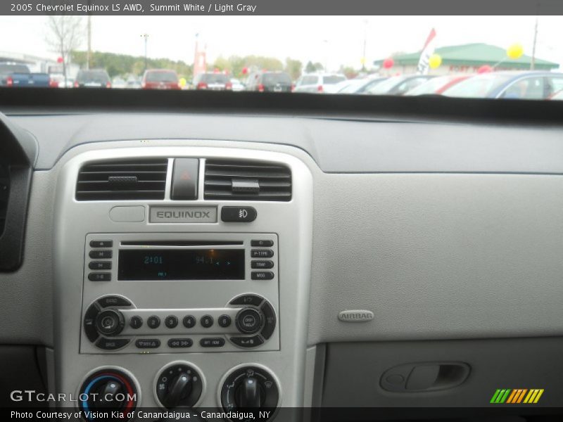 Summit White / Light Gray 2005 Chevrolet Equinox LS AWD
