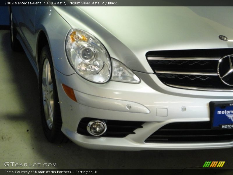 Iridium Silver Metallic / Black 2009 Mercedes-Benz R 350 4Matic