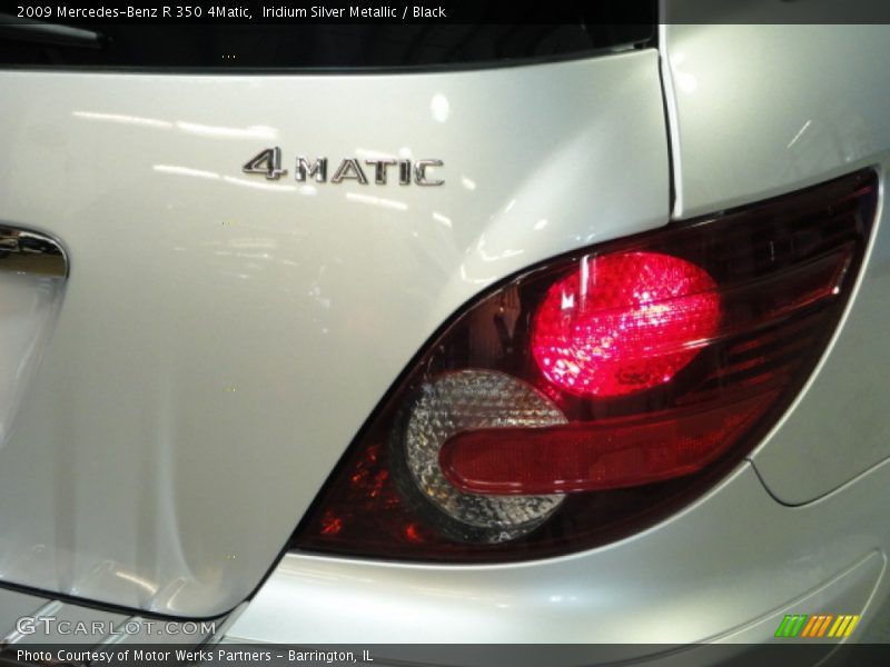 Iridium Silver Metallic / Black 2009 Mercedes-Benz R 350 4Matic