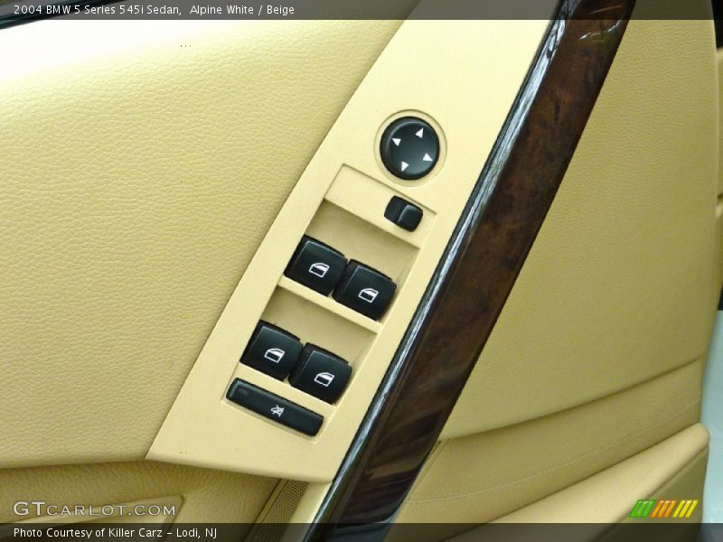 Alpine White / Beige 2004 BMW 5 Series 545i Sedan