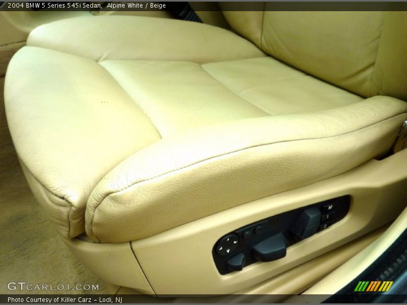 Alpine White / Beige 2004 BMW 5 Series 545i Sedan