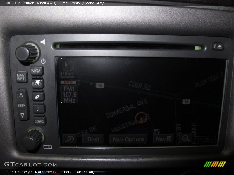 Summit White / Stone Gray 2005 GMC Yukon Denali AWD